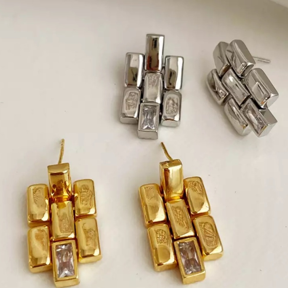 GP Watch Strap Earrings - Picture 2 of 4